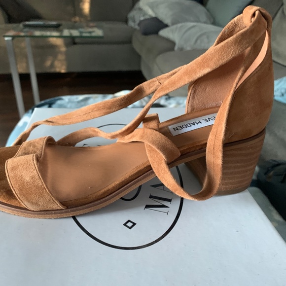 Cognac suede rizzaa sandal - Picture 3 of 4